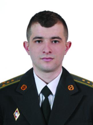Капітан Небожук Олег Романович